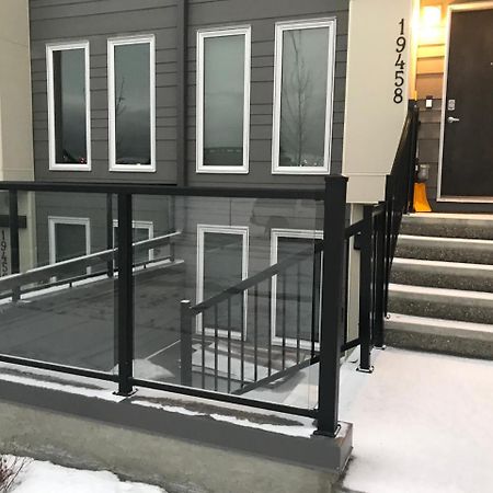 Home Sweet Condo Calgary Exterior photo